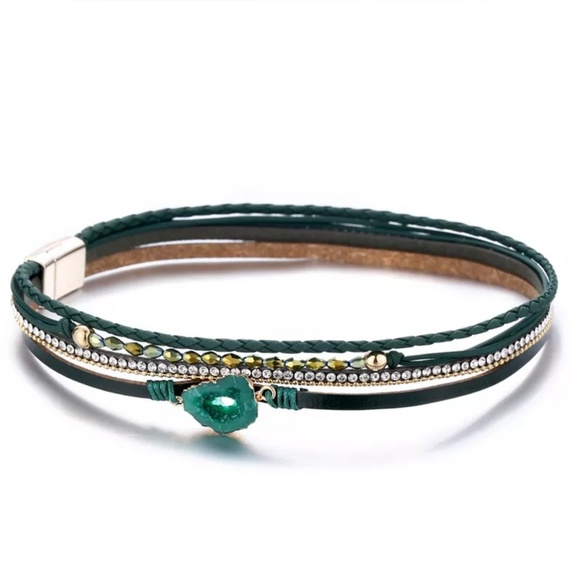 🆕️Boho Green agate stone leather bracelet - Picture 3 of 5